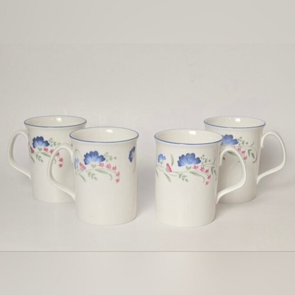 Royal Doulton UK Expressions Windermere Floral Blue and Pink Mug Set
